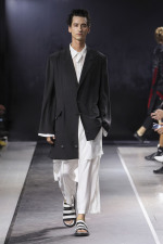 Yohji-Yamamoto-POUR-HOMME-SS25_Look-14