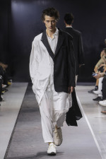 Yohji-Yamamoto-POUR-HOMME-SS25_Look-16