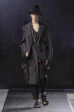 Yohji-Yamamoto-POUR-HOMME-SS25_Look-20