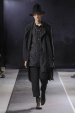 Yohji-Yamamoto-POUR-HOMME-SS25_Look-21