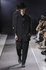 Yohji-Yamamoto-POUR-HOMME-SS25_Look-22