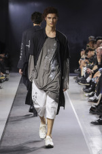 Yohji-Yamamoto-POUR-HOMME-SS25_Look-32