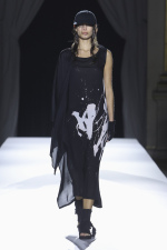 Yohji-Yamamoto-SS2026_Look-02
