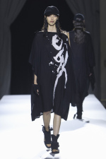 Yohji-Yamamoto-SS2026_Look-03