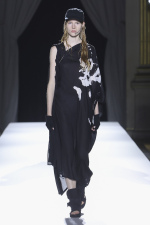 Yohji-Yamamoto-SS2026_Look-04