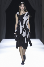 Yohji-Yamamoto-SS2026_Look-11