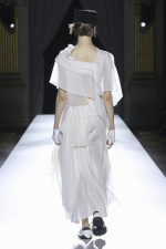 Yohji-Yamamoto-SS2026_Look-28_back