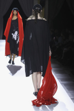 Yohji-Yamamoto-SS2026_Look-43_back