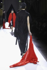 Yohji-Yamamoto-SS2026_Look-45_back