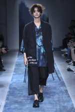 Yohji-Yamamoto-POUR-HOMME-SS26_Look-15