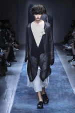 Yohji-Yamamoto-POUR-HOMME-SS26_Look-26