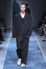 Yohji-Yamamoto-POUR-HOMME-SS26_Look-39