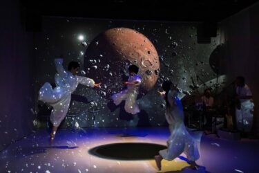 SAI｜宮沢賢治の「銀河鉄道の夜」を起点としたオリジナル舞台「幻の光～138億光年の BABY」