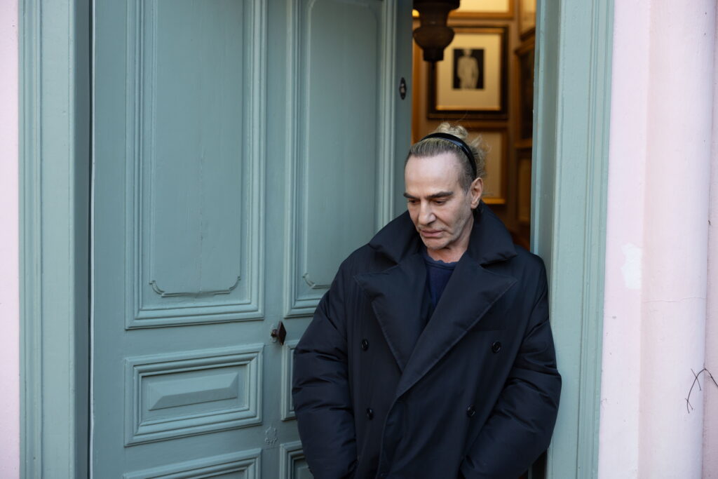FEATURE｜High & Low -John Galliano