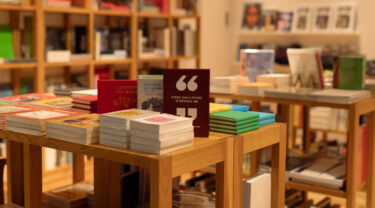 NONLECTURE books/arts｜本とアートの複合スペース「NONLECTURE books/arts」がオープン