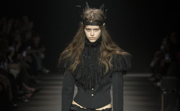 Ann Dememulemeester fashion show in Paris, Fall Winter 2026 Ready To Wear Fashion Week Photo by Valerio Mezzanotti