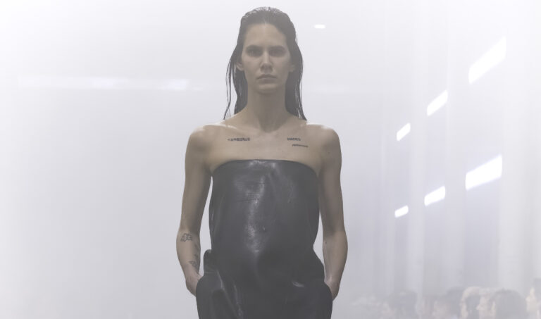 Rick Owens fashion show in Paris, Fall Winter 2026 Ready To Wear Fashion Week Photo by Valerio Mezzanotti